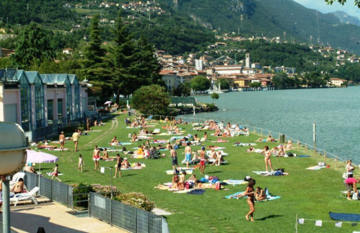 Casa Tiziana Apartment Sovere Bagian luar foto