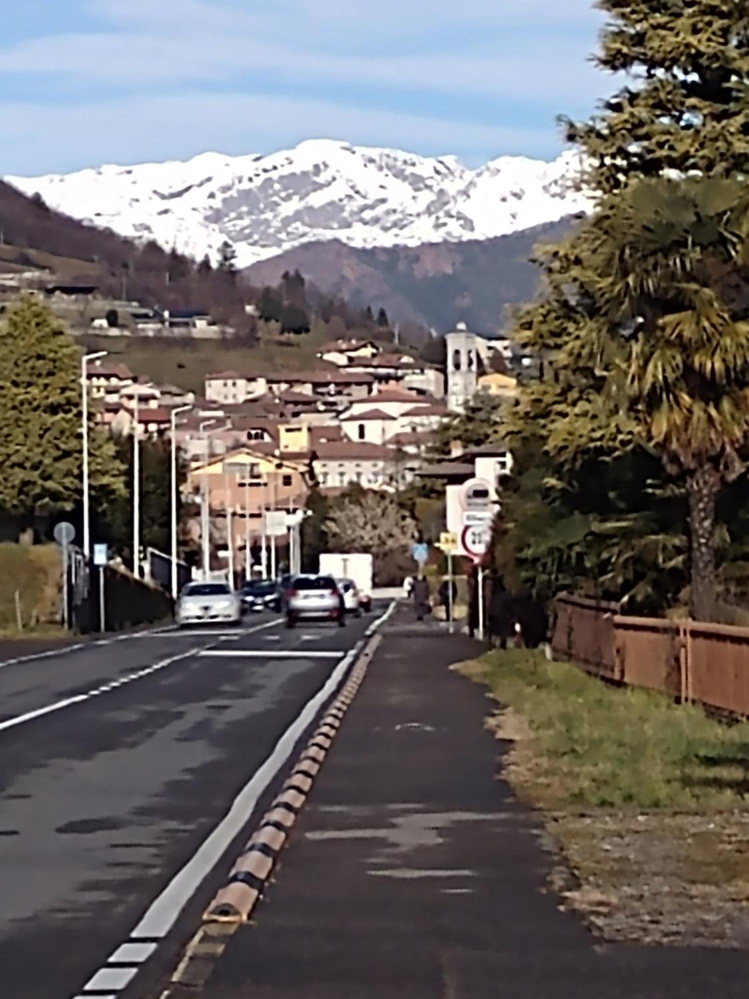 Casa Tiziana Apartment Sovere Bagian luar foto